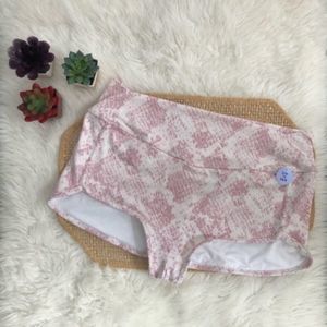 VS Pink Gym to Swim Shorts NEW Snakeskin Print